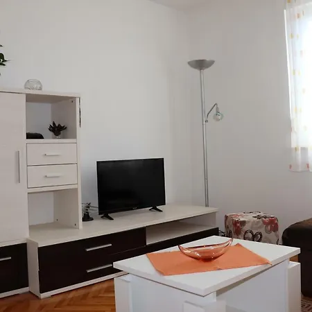 Apartman Apartman Dora - Póla